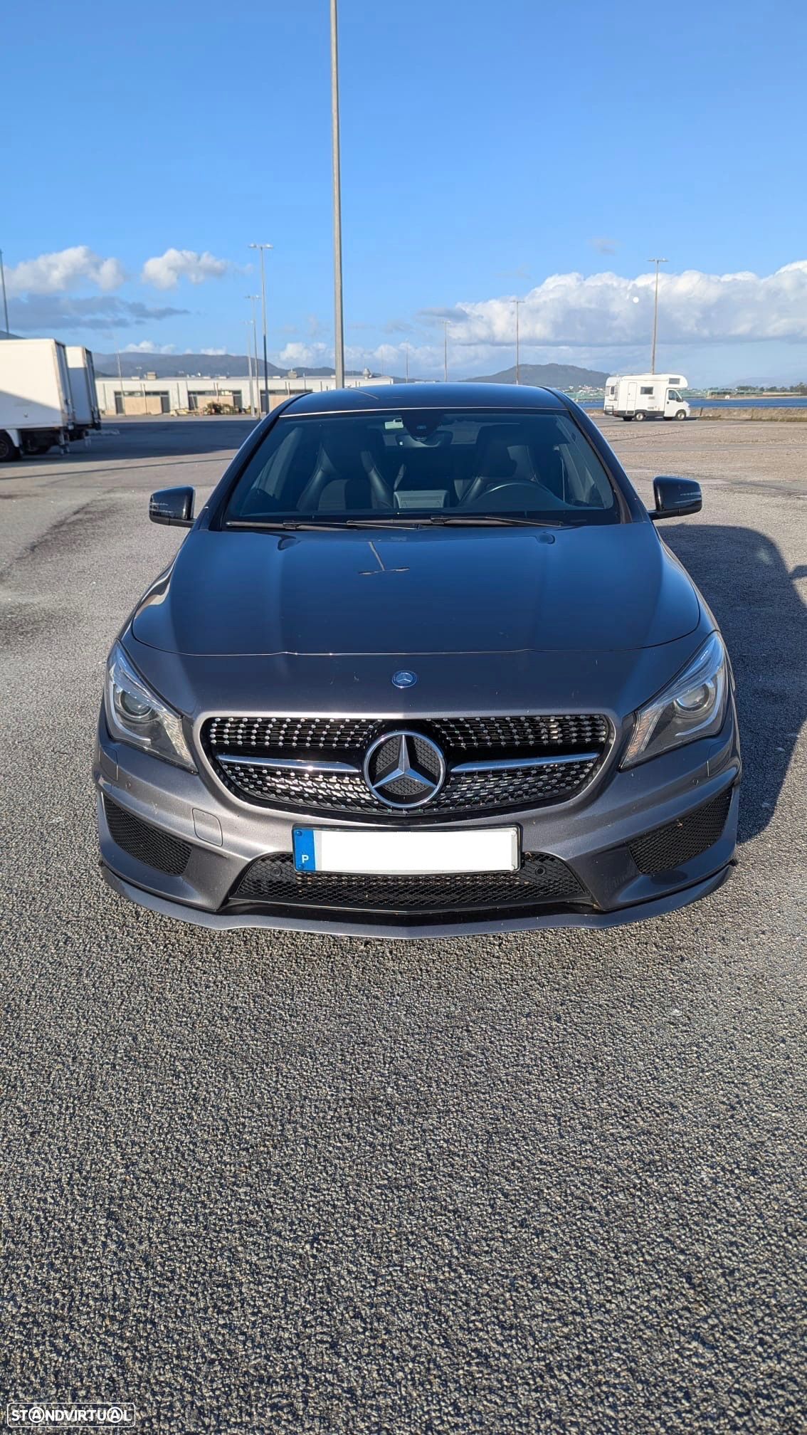 Mercedes-Benz CLA 180 d Shooting Brake AMG Line - 1