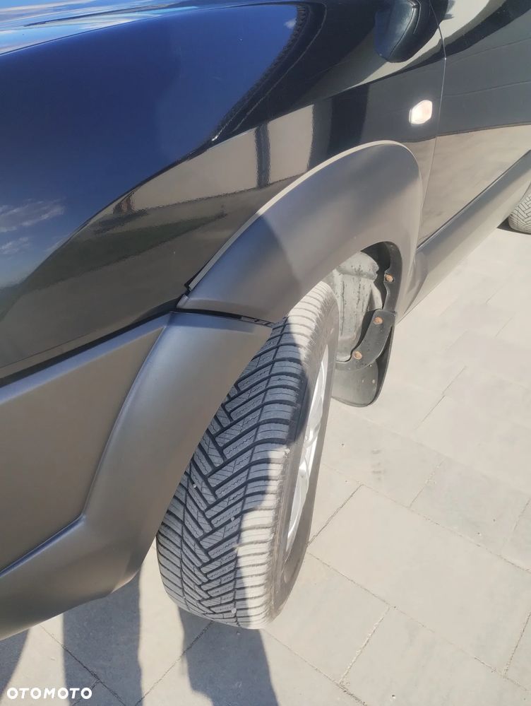 Hyundai Tucson 2.0 CRDi Premium - 6