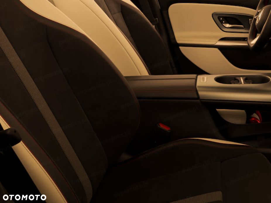 Mercedes-Benz GLB - 10