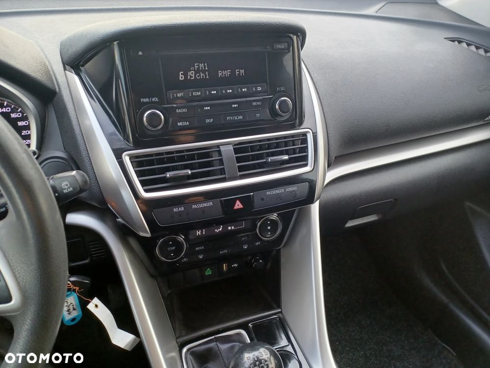 Mitsubishi Eclipse Cross 1.5 T GPF Inform - 11