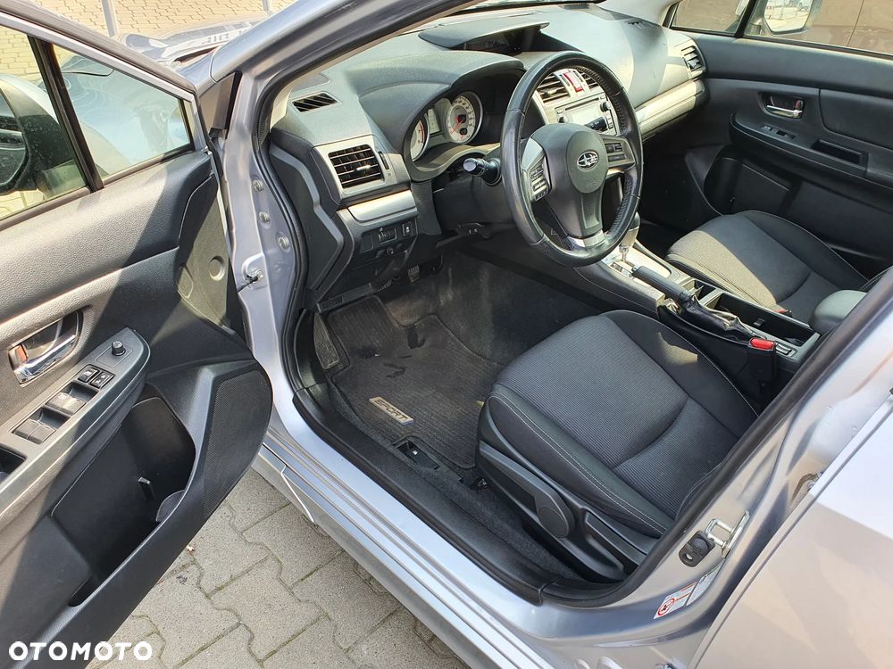 Subaru XV 2.0i Comfort CVT - 12