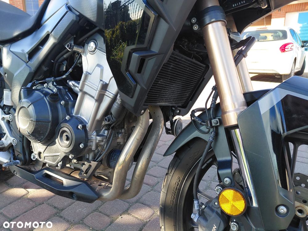Honda CB - 9
