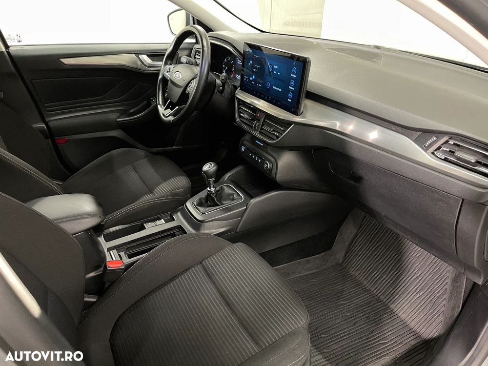 Ford Focus 1.5 EcoBlue Titanium - 11