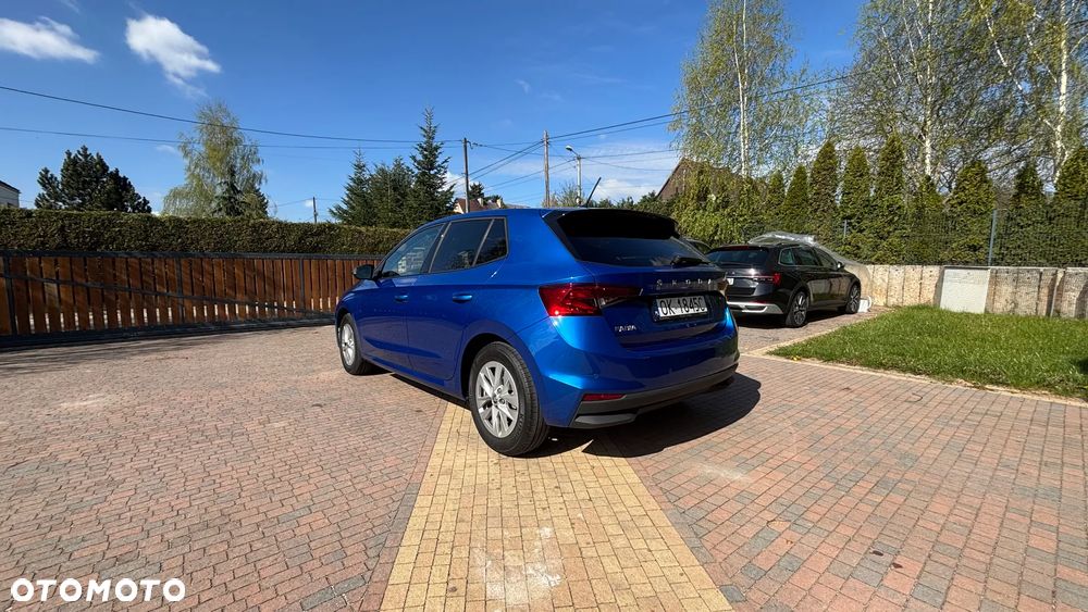 Skoda Fabia 1.0 TSI Style Color - 3