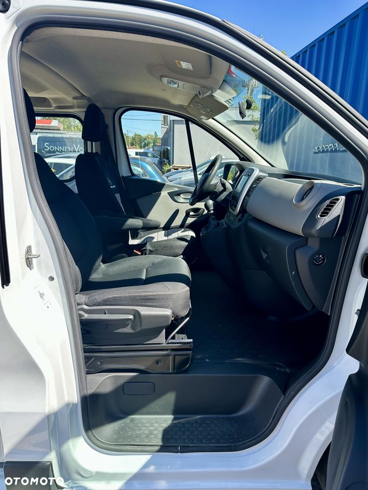 Renault Trafic - 13