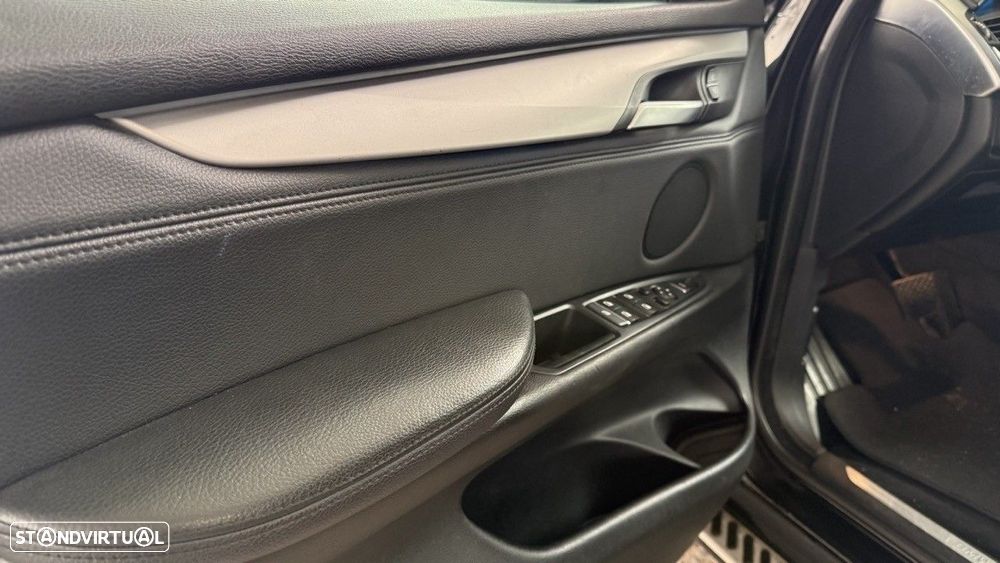 BMW X5 25 d sDrive Comfort 7L - 28