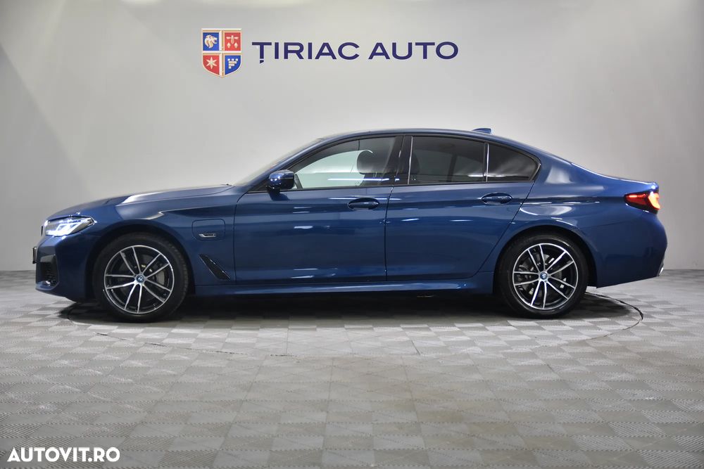 BMW Seria 5 530e xDrive Aut. - 2