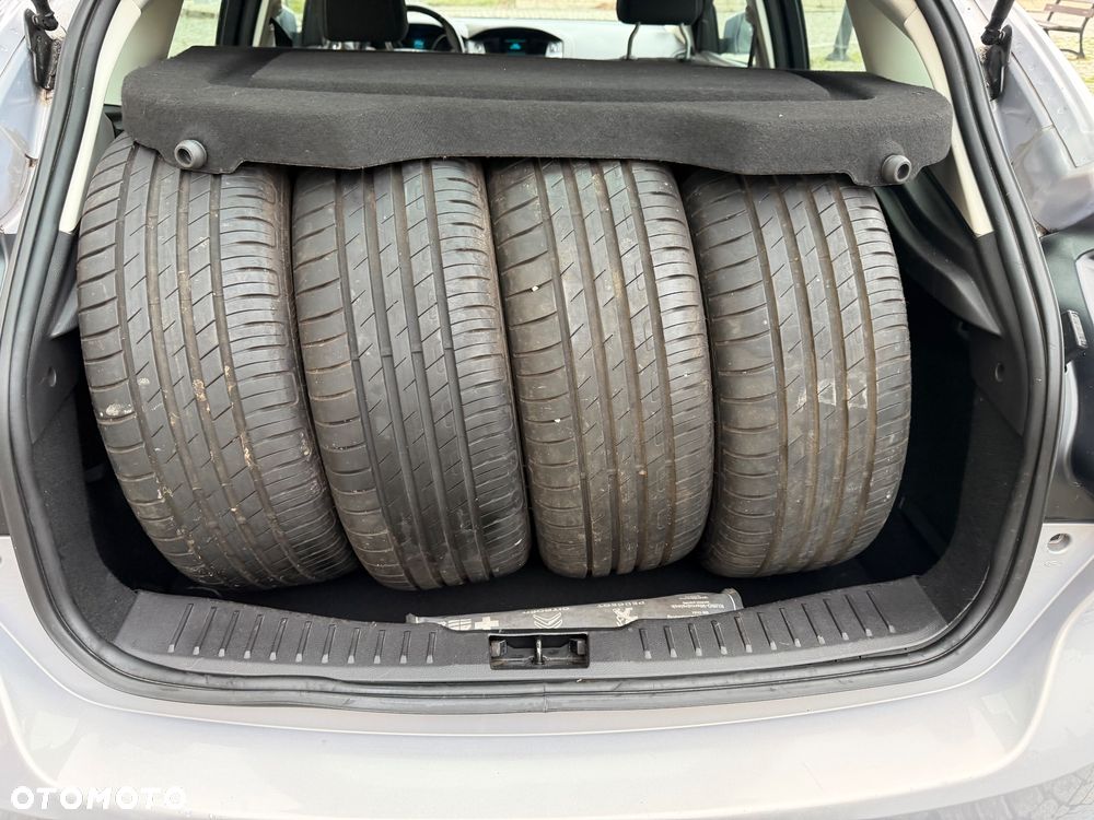 Ford Focus 1.6 Trend - 31