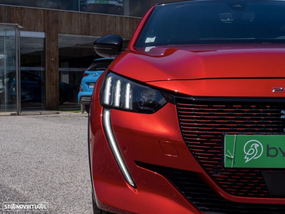 Peugeot e-208 50 kWh GT Pack - 6