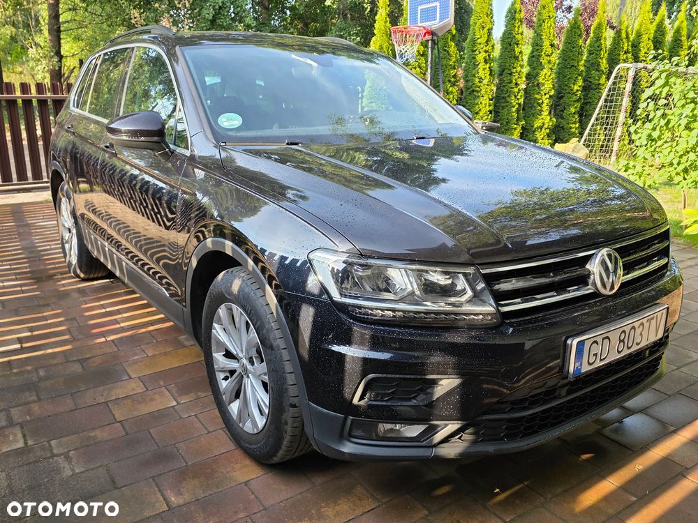 Volkswagen Tiguan - 10