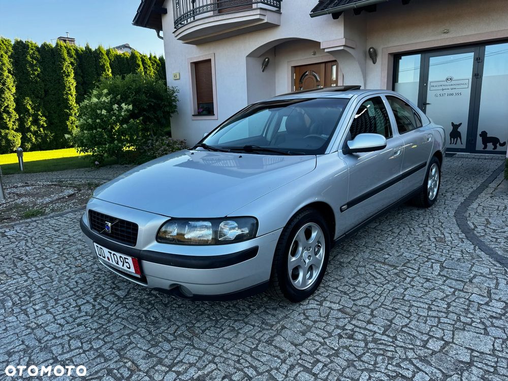 Volvo S60 2.4 Summum - 1