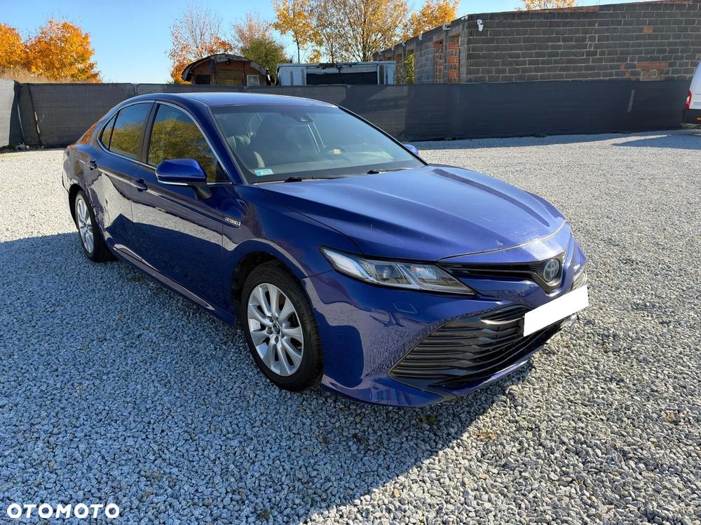 Toyota Camry 2019 photo 3