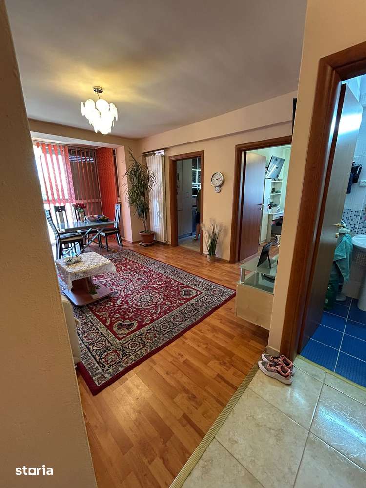 Apartament 3 camere de vânzare | 2 băi | Etaj 2 | Bloc 2010 | Nufărul - Imagine principală: 4/20