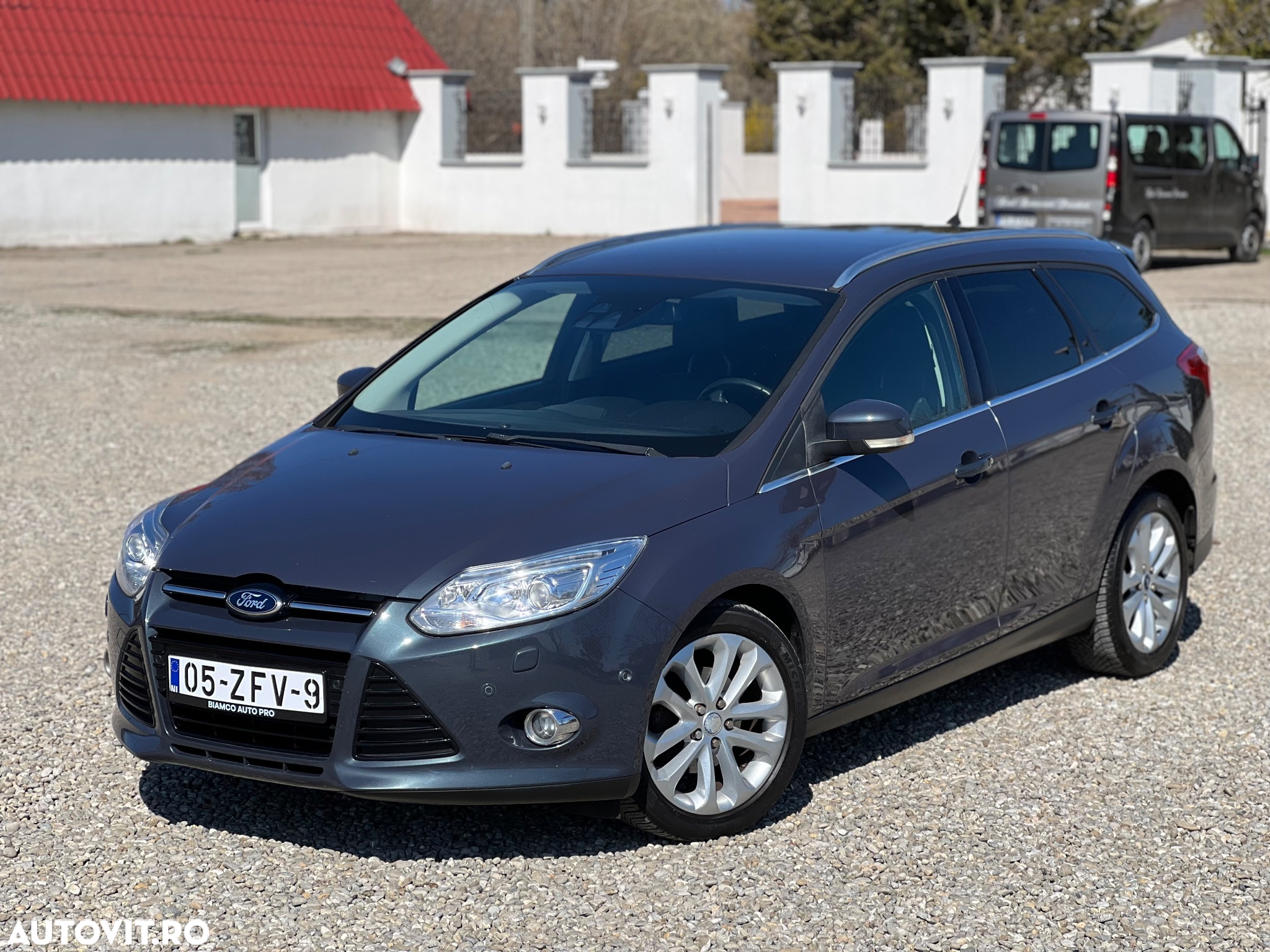 Ford Focus 1.6 TDCi ECOnetic 88g Start-Stopp-System Titanium - 2