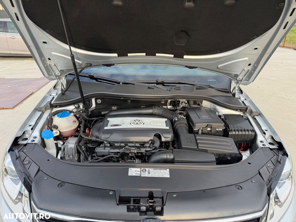 Volkswagen Passat 1.8 TSI Exclusive - 13