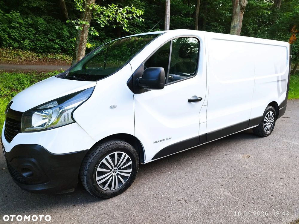 Renault Trafic - 1