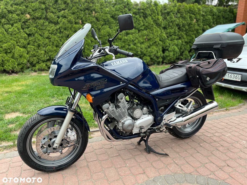 Yamaha XJ - 9