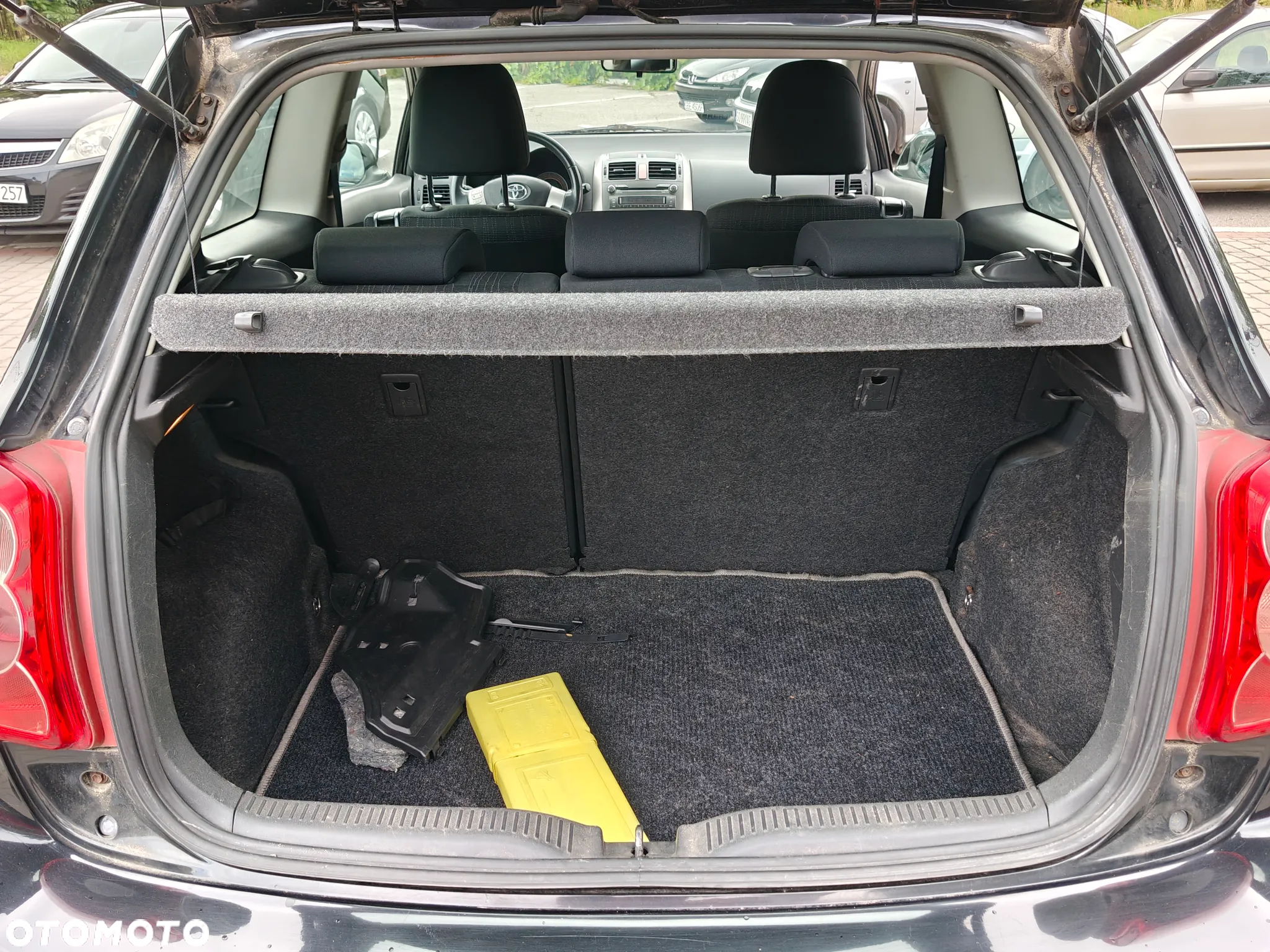 Toyota Auris 1.4 VVT-i Sol - 17