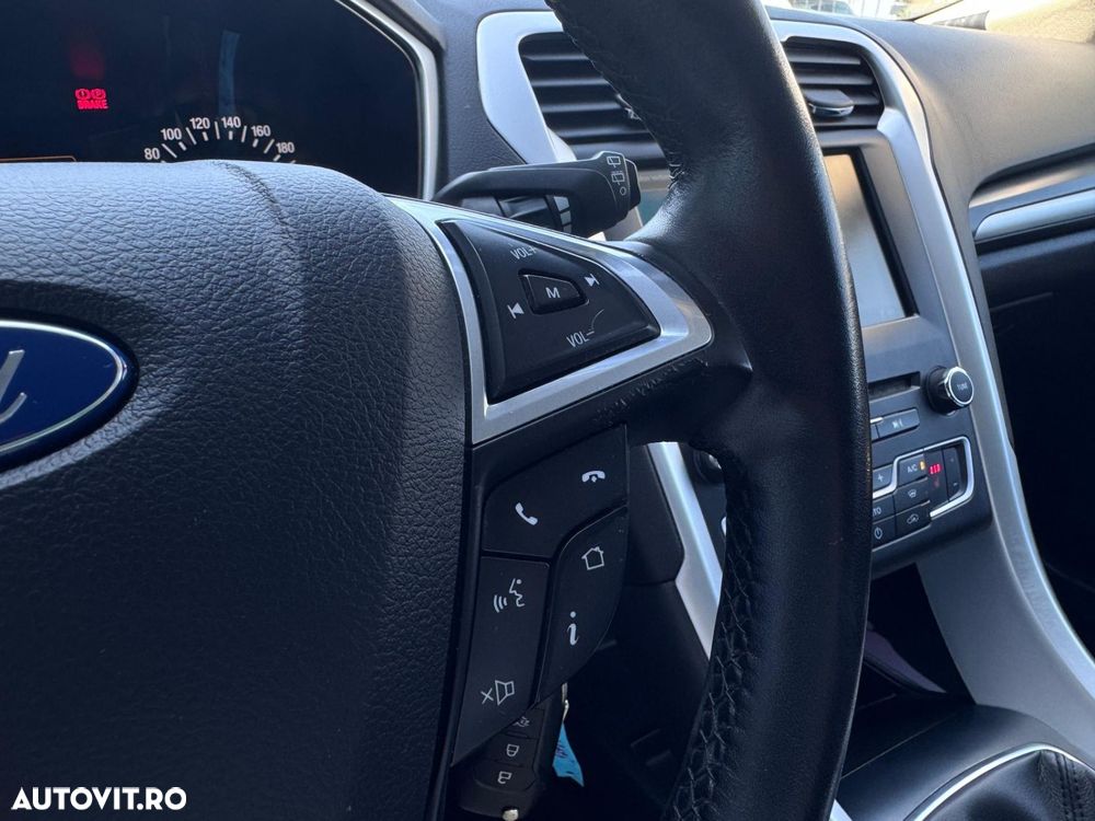 Ford Mondeo - 17