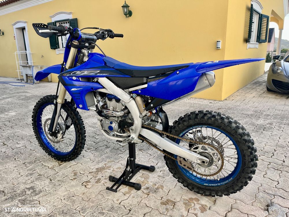 Yamaha YZ - 11