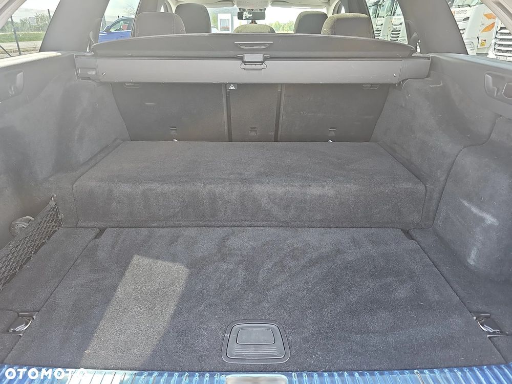 Mercedes-Benz Klasa E 300 de 4Matic 9G-TRONIC Avantgarde - 19