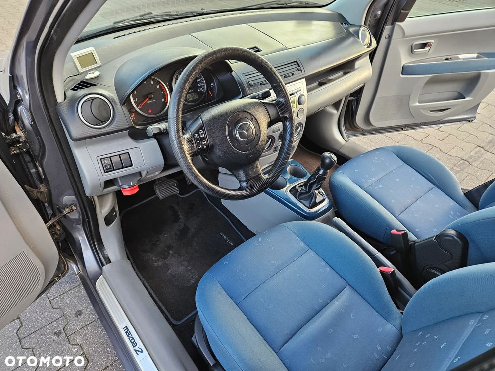 Mazda 2 1.4l Exclusive - 24