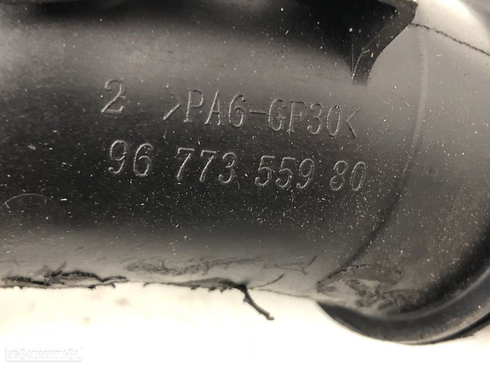 Tubo intercooler Usado PEUGEOT 2008 (CU_) 1.2 THP 110 | 01.15 -  REF. 9677355980... - 4