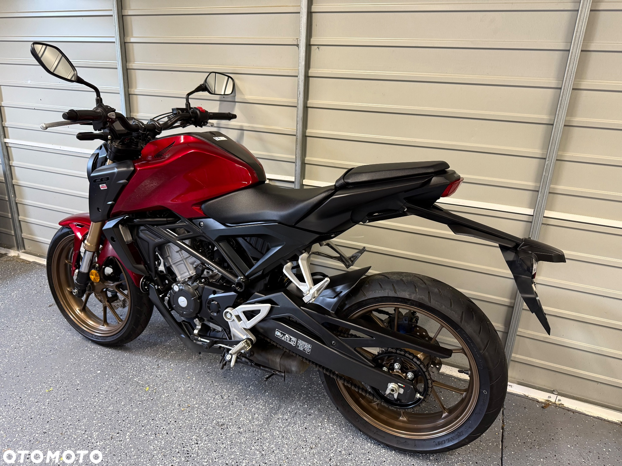 Honda CB - 10