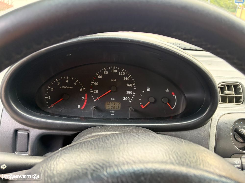 Nissan Micra 1.0 LX - 19