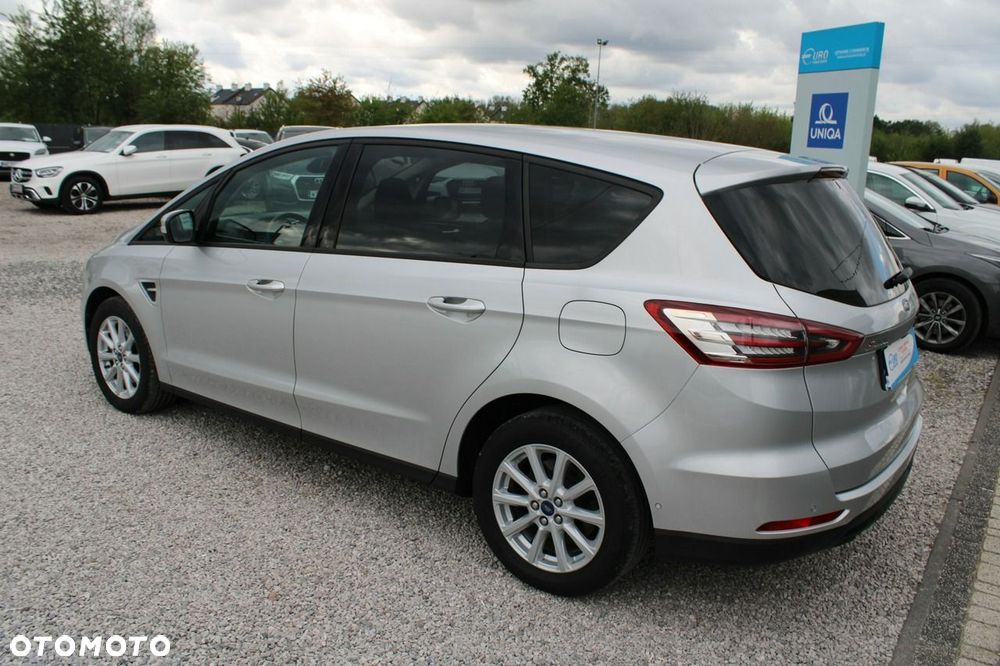 Ford S-Max - 10