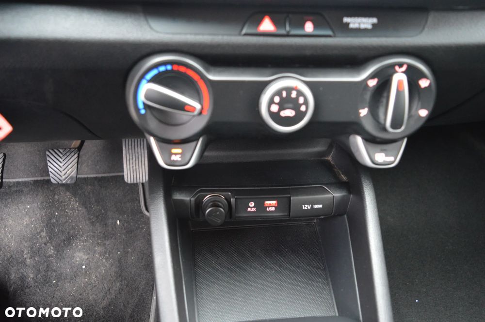 Kia Stonic 1.4 Spirit - 27