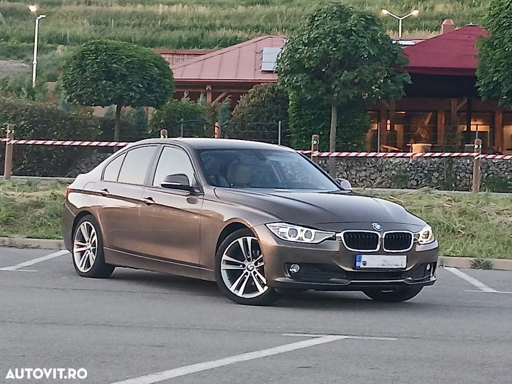 BMW Seria 3 318d Blue Performance Luxury Line - 2