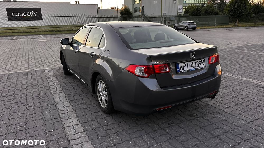 Honda Accord 2.0 Elegance - 3