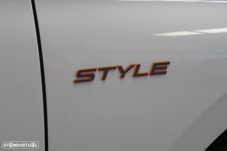 Peugeot 308 1.2 Hybrid Style e-DCS6 - 29