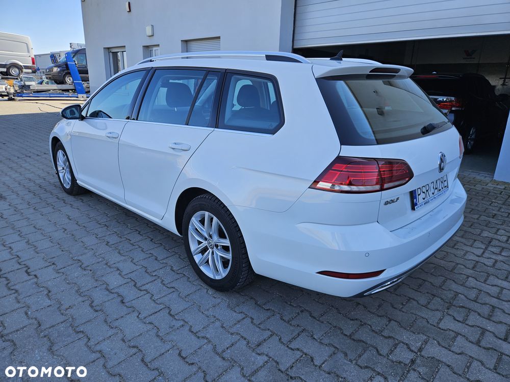 Volkswagen Golf Variant 2.0 TDI (BlueMotion Technology) Highline - 5