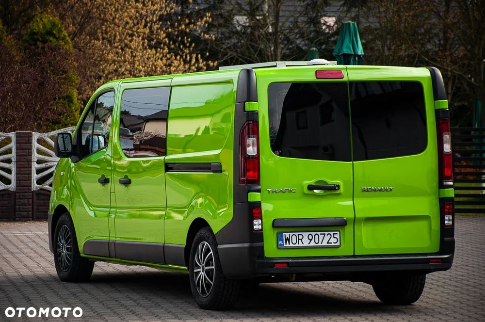 Renault Trafic - 12