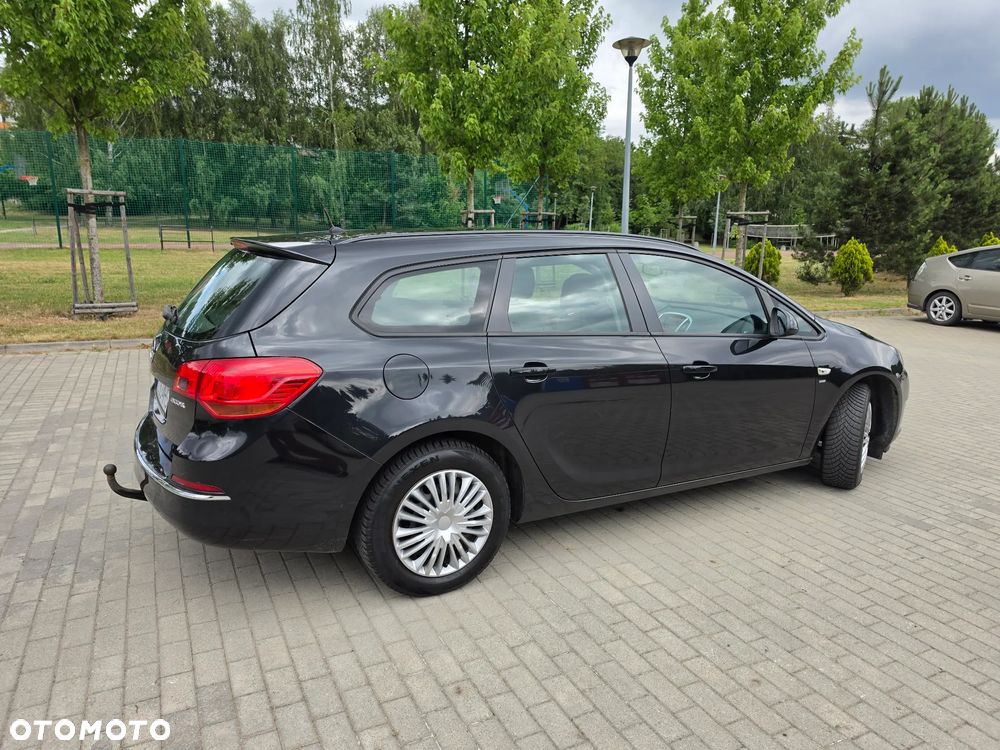Opel Astra 1.4 Turbo Cosmo - 26