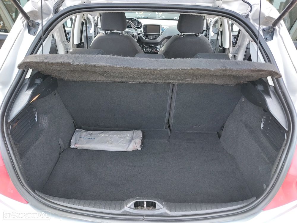 Peugeot 208 1.4 HDi Active - 30