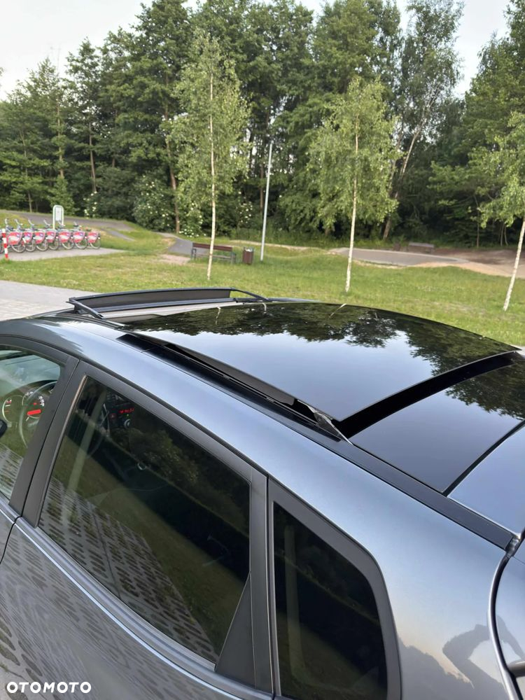 Kia Venga 1.6 CRDi 128 Edition 7 - 8