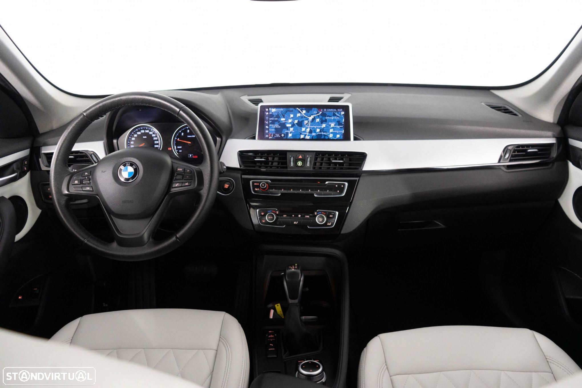 BMW X1 25 e xDrive Corporate Edition - 22