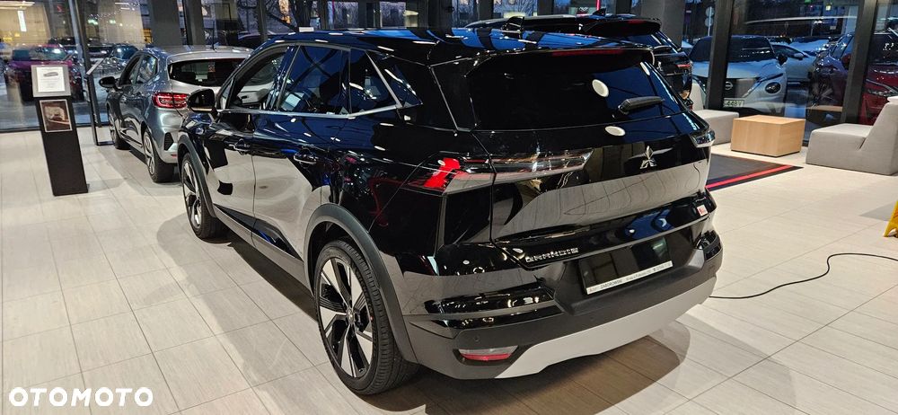 Mitsubishi Grandis 1.3T mHEV Intense Style Cold DCT - 2