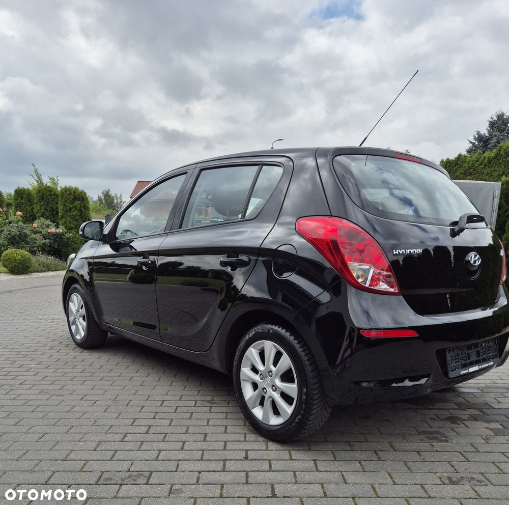 Hyundai i20 - 3
