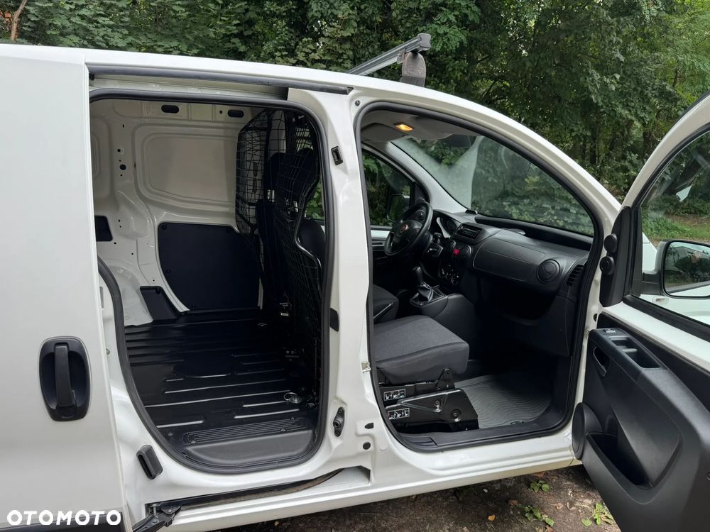 Fiat Fiorino Kombi Adventure - 9