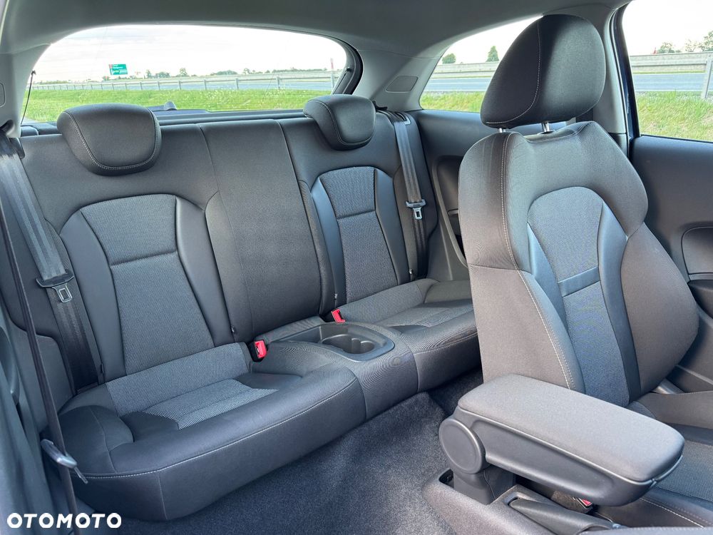 Audi A1 1.2 TFSI Ambition - 8
