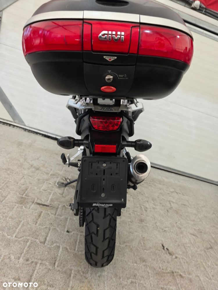 Suzuki DL - 25