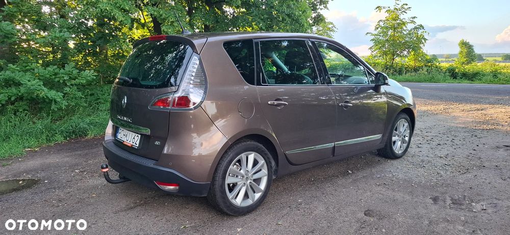 Renault Scenic 1.5 dCi Intens EDC - 9