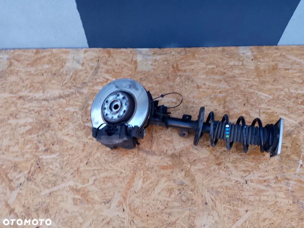 McPherson Prawy Amortyzator Zwrotnica Przód Fiat Scudo Jumpy Expert III Vivaro C Proace II 2022r 9821596780 - 1