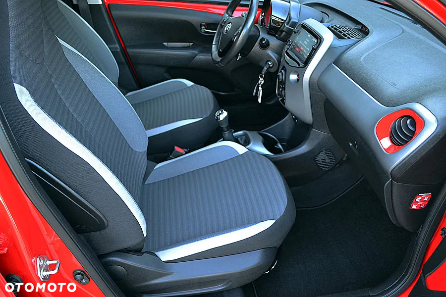 Toyota Aygo 1.0 VVT-i Black Edition - 8