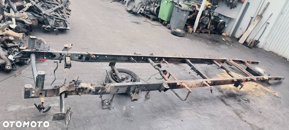 RAMA IVECO DAILY 35S17 - 3