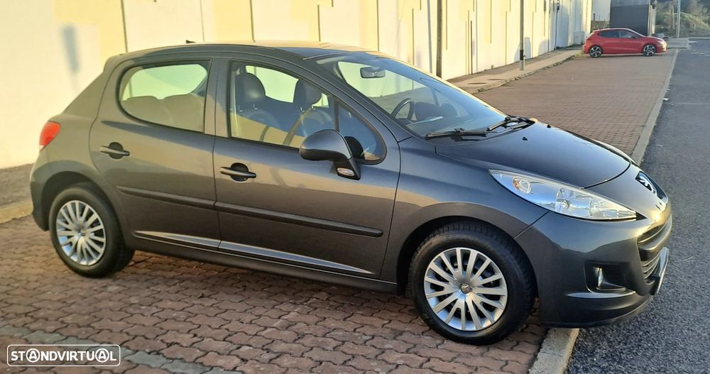 Peugeot 207 1.4 16V Active - 20